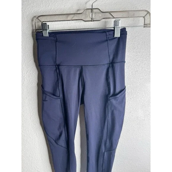 Lululemon Women's Fast Crop Leggings with Pockets Free Navy Size 2 - Picture 2 of 11